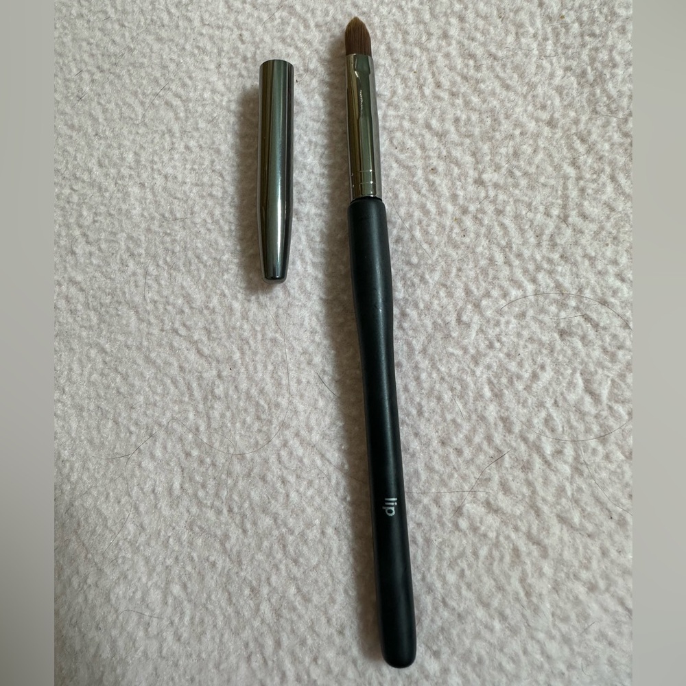 Mary Kay lip brush